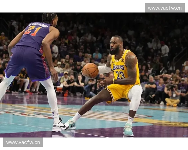 湖人队精彩赛事直播全程回顾詹姆斯带队冲击新赛季巅峰对决 湖人队精彩赛事直播全程回顾詹姆斯带队冲击新赛季巅峰对决